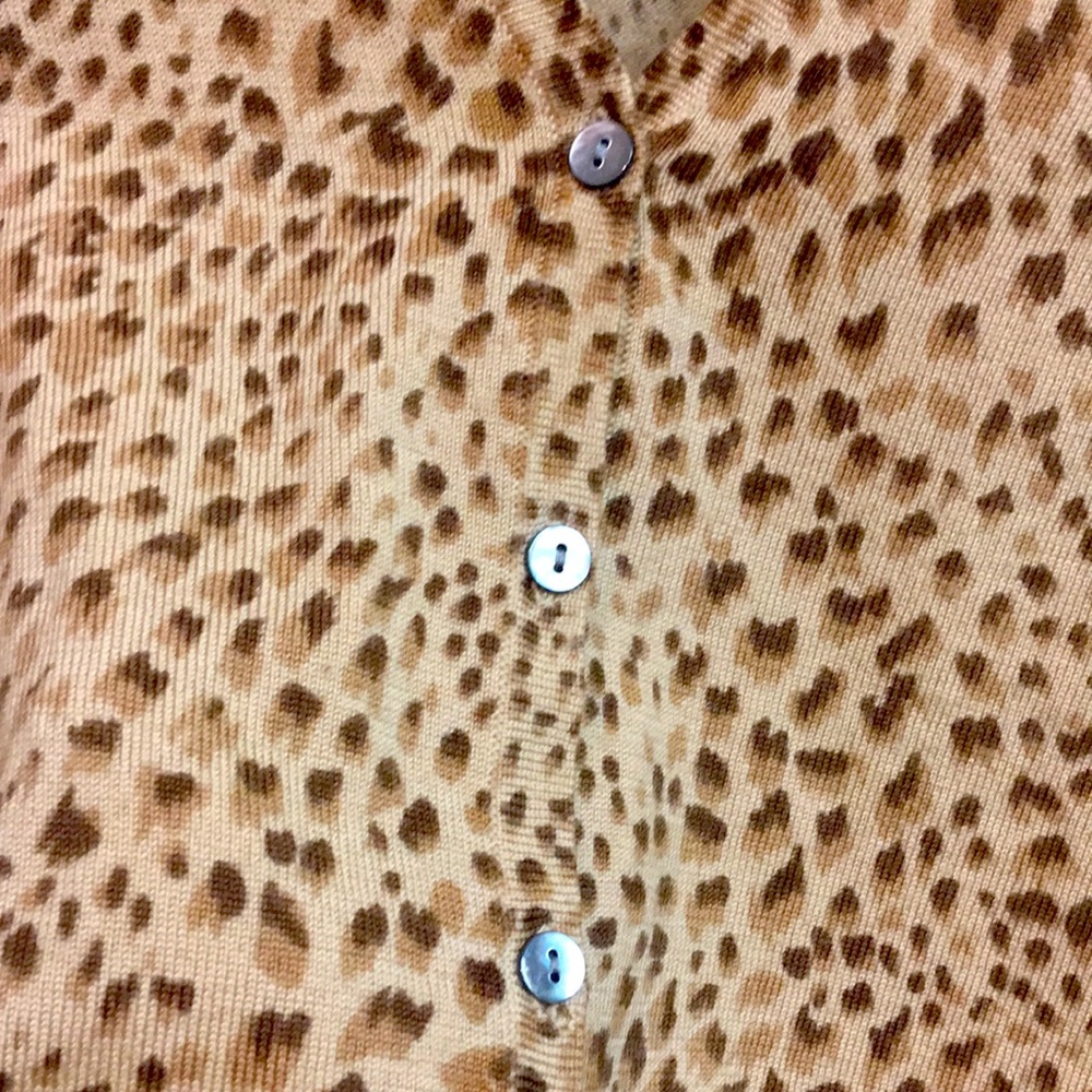 “Charter Club” Lightweight Leopard Cardigan - Picture 3 of 5